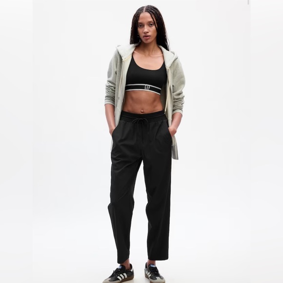 Gap Runaround High Waisted Runaround Pants in XL - Picture 6 of 6